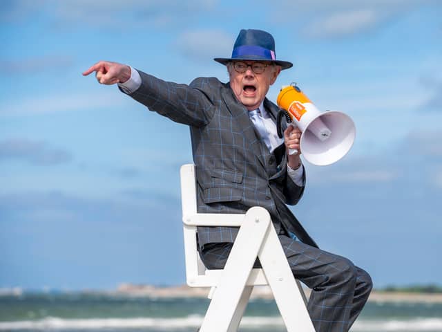 From noisy kids to smokey barbecues, these are the top 20 biggest bugbears at the beach
