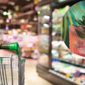 Cocktail cans from UK supermarkets ranked from cheapest to most expensive (Photo: Adobe Stock)