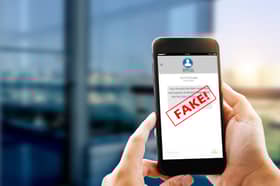 Fake Text message SMS scam. Photo: panuwat - stock.adobe.com