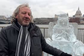 A statue has been unveiled as part of a campaign to highlight the issue of pensioner poverty this winter.