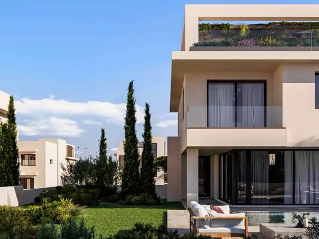 See inside this £540K Luxury Villa located in Cyprus including floorplan - You could win for just £1.49