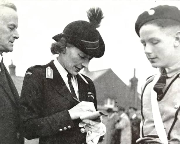 1944 Lady Mountbatten, Supt-in-Chief and a Lowestoft Cadet