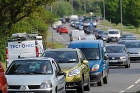 Surrey Police are appealing for witnesses following a single vehicle collision on the M25 near Limpsfield this morning (Thursday, April 4)