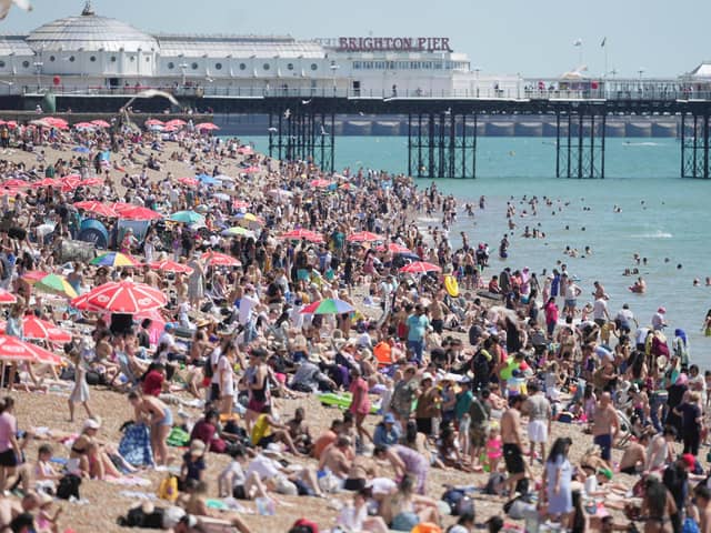 Crowds flock to Brighton Beach as temperatures soar in county. Photo: Eddie Mitchell