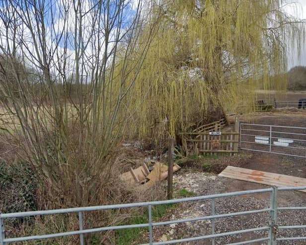The land is covered by rough grass and is partially used for private horse riding. (Credit: Google Street View)