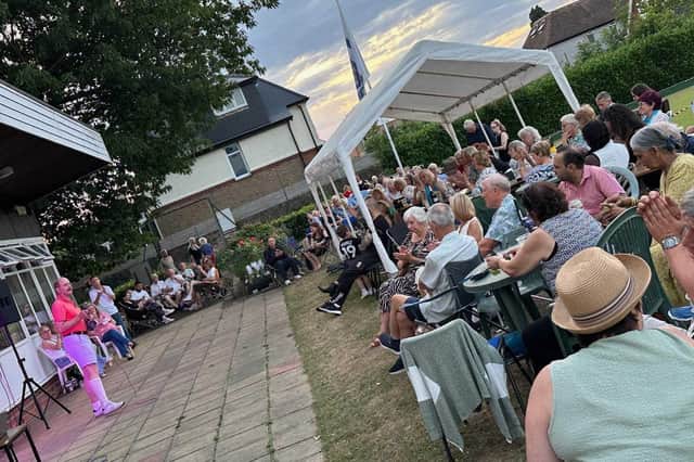 Cllr Gregor Macgregor speaking to people about saving Elm Grove bowls club. (Supplied by Cllr Gregor Macgregor)