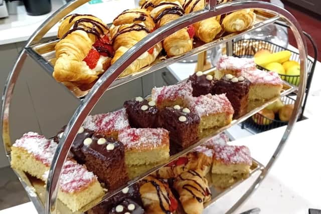 Canapes and homemade cakes were served