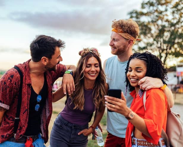 MILLIONS GET MOBILE NETWORK BOOST AS EE EXPANDS 5G STANDALONE FOR THE UK
