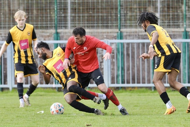 Arundel beat Banstead Athletic 2-1 in the SCFL Division 1. Photographer Stephen Goodger was there.